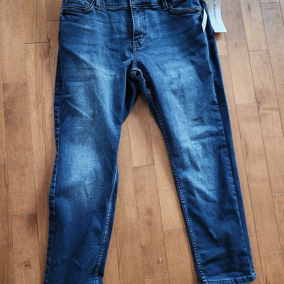 BNWT Liz Claiborne jeans - Picture 1 of 4